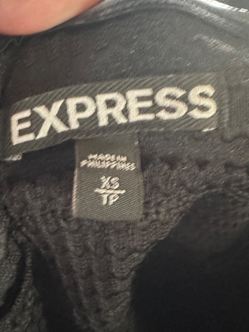 Express dress - Picture 4 of 4